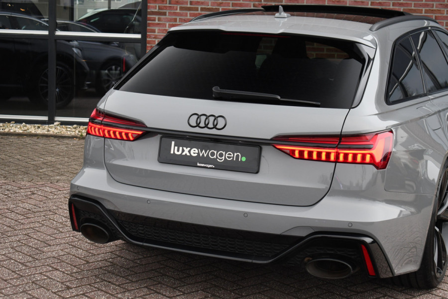 Audi RS6 Avant 4.0 TFSI quattro DynPlus Pano Nardo Design Sportuitl 4WS HUD ACC 22"
