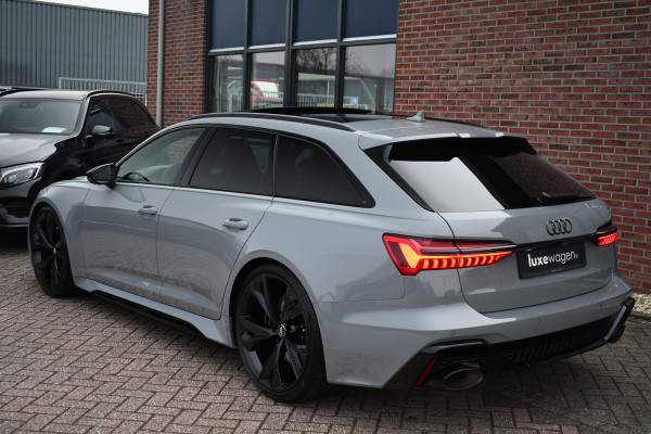 Audi RS6 Avant 4.0 TFSI quattro DynPlus Pano Nardo Design Sportuitl 4WS HUD ACC 22"