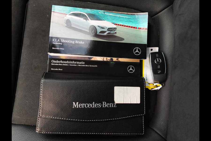 Mercedes-Benz CLA-Klasse Shooting Brake 200 Aut. DCT AMG Line Night Pakket Plus Pakket Ambiente Verlichting Leder Alcantara Trekhaak Full LED Navigatie PDC VA + Camera