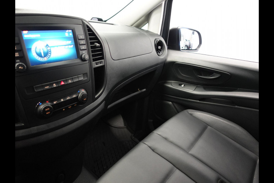 Mercedes-Benz Vito 114 CDI Lang Automaat Airco Cruise Control Camera Parkeersensoren Trekhaak