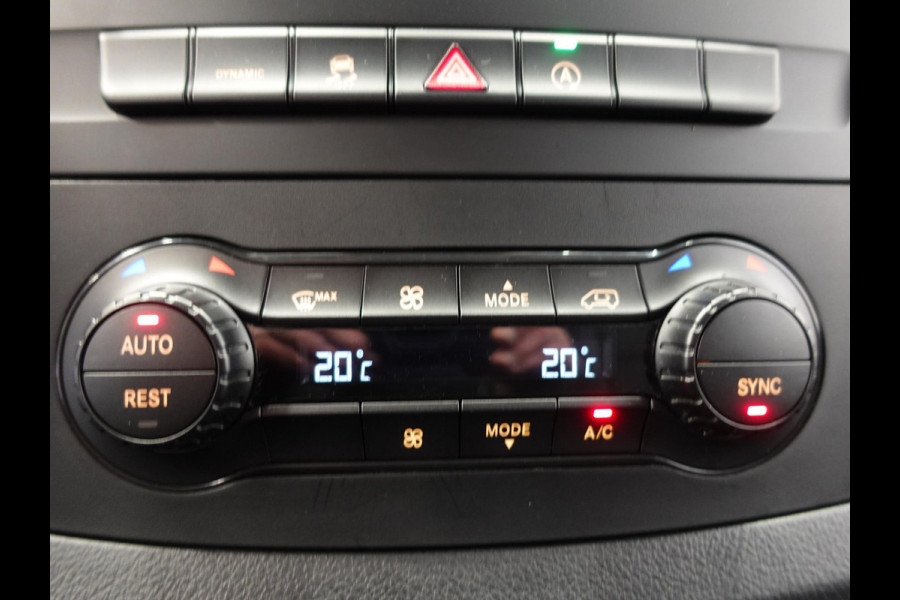 Mercedes-Benz Vito 114 CDI Lang Automaat Airco Cruise Control Camera Parkeersensoren Trekhaak