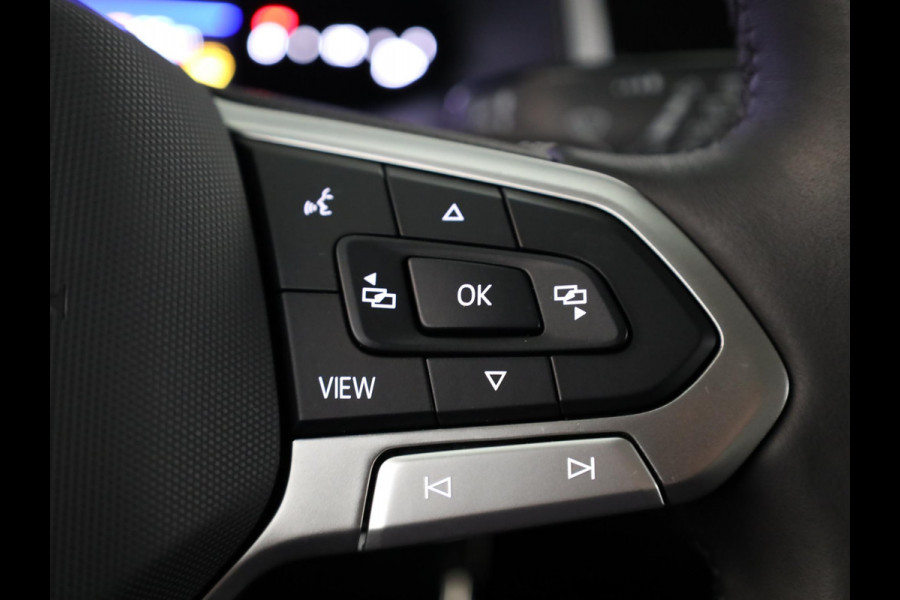 Volkswagen Polo 1.0 TSI Life 95 pk Automaat (DSG) | Navigatie via App | Parkeersensoren (Park assist) | Adaptieve cruise control | Stoelverwarming | LED koplampen | Dodehoek detectie |