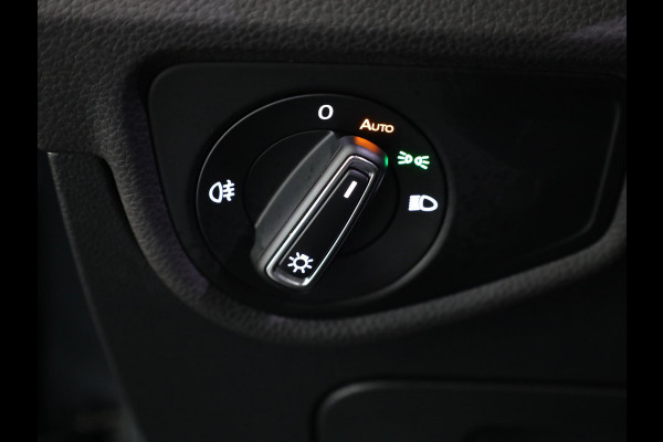 Volkswagen Touran 1.4 TSI Highline Edition R 7p 150pk DSG| Navi| Trekhaak| Alarm|Camera| 17'LM-velgen