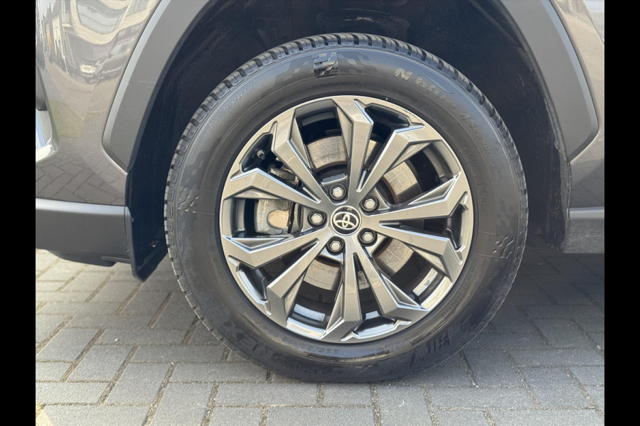 Toyota RAV4 2.5 Hybrid 222pk AWD Style | Trekhaak, Cloud Navigatie, Parkeersensoren, Dodehoekherkenning, Elektrische achterklep, 1650KG Trek