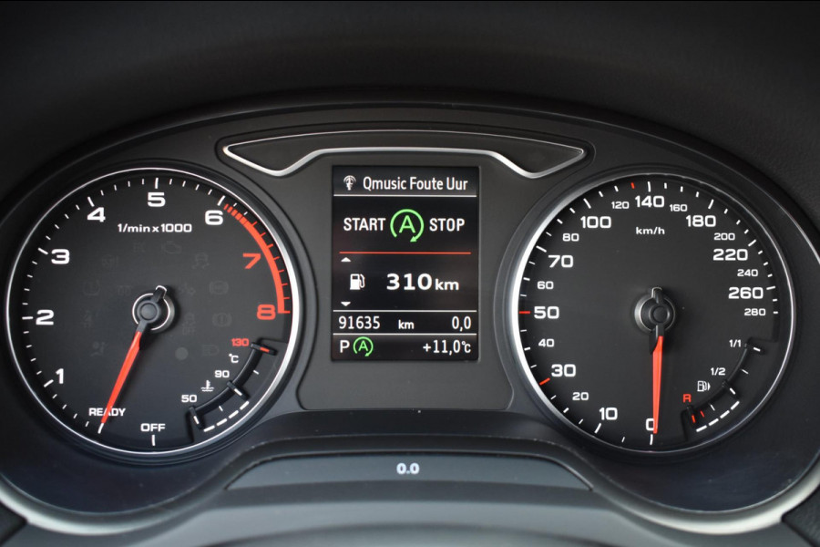 Audi A3 Limousine 30 TFSI Sport S Line | LED | NAP | DEALER ONDERHOUDEN | DAB | NAVIGATIE | CLIMATE CONTROLE