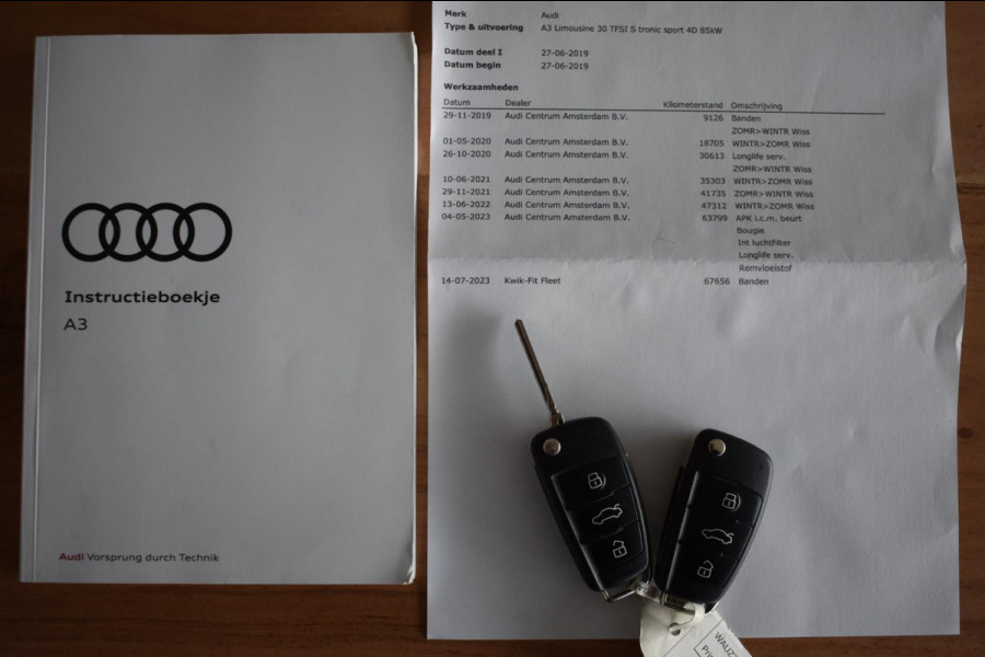 Audi A3 Limousine 30 TFSI Sport S Line | LED | NAP | DEALER ONDERHOUDEN | DAB | NAVIGATIE | CLIMATE CONTROLE