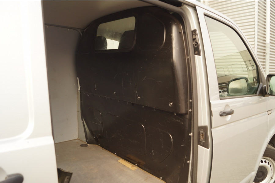 Volkswagen Transporter 2.0 TDI L1-H1 Comfort -AIRCO-3-persoons-