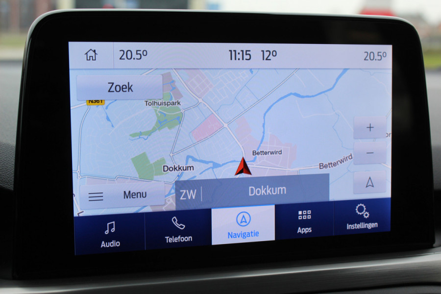 Ford FOCUS Wagon 1.0-125pk EcoBoost Mild-hybrid Titanium. Mooie, ruime, luxe en comfortabele Ford Focus wagon ! Volautm. airco dual, camera, stoel-, stuur- en voorraamverw., easy entry/easy go, cruise control, Isofix, side- en lane assist, parkeersensoren v+a, LM wielen etc.