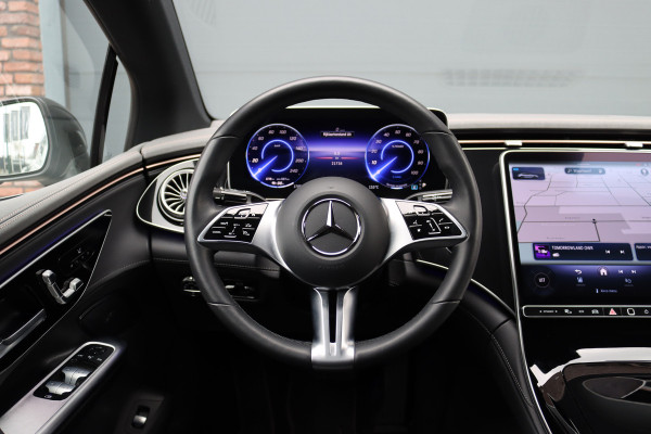 Mercedes-Benz EQE 300 Luxury Line 89 kWh | Distronic | Verwarmd Stuurwiel | Memory | Leder | Warmtepomp | Camera | Apple Carplay/Android Auto | High Perf. LED |
