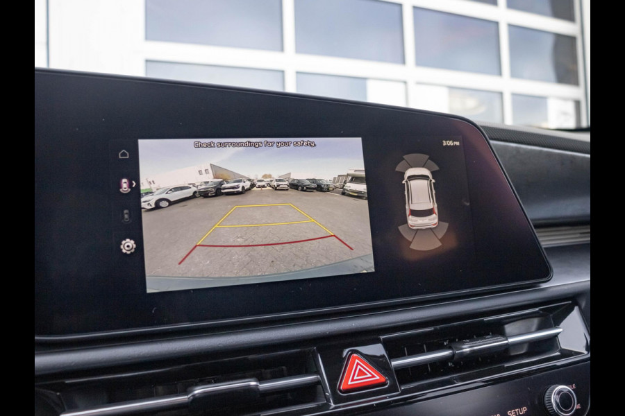 Kia Niro EV Light 64.8 kWh | Uit voorraad leverbaar l Navi l PDC l Camera