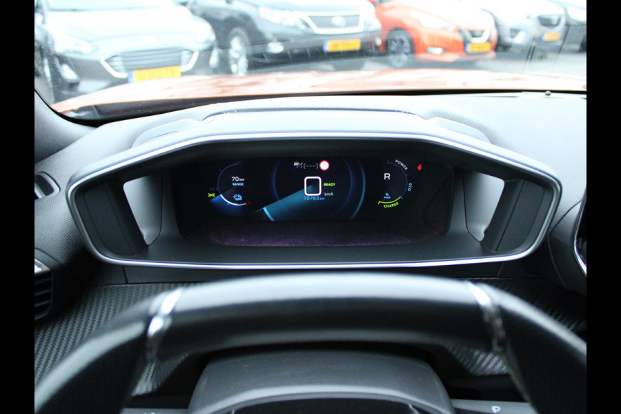 Peugeot e-2008 EV GT 50 kWh NL AUTO | CAMERA | CARPLAY | 3D COCKPIT