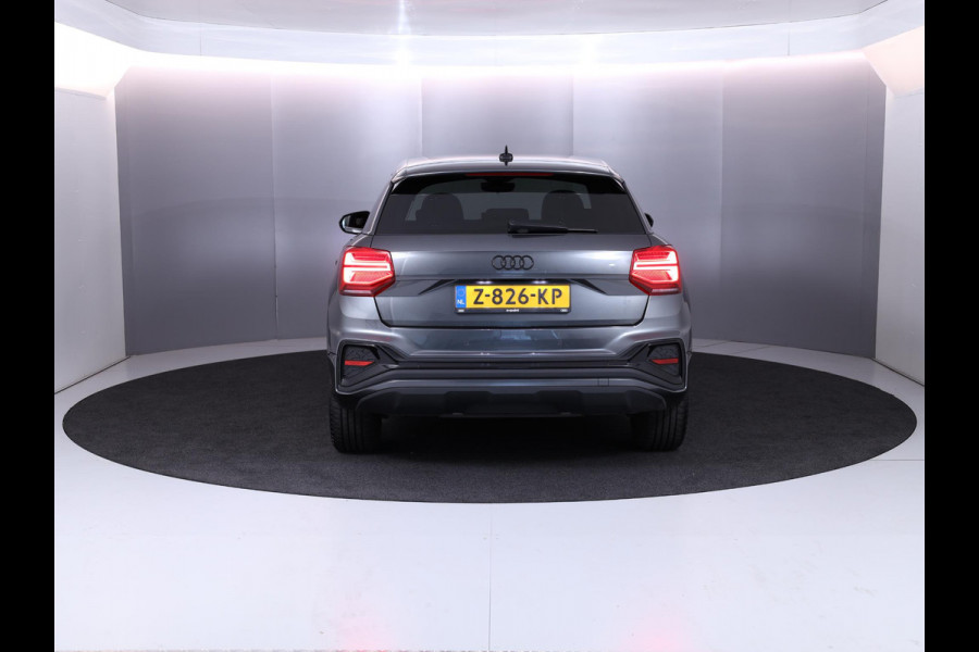 Audi Q2 35 TFSI S Edition 150 pk S-tronic | Verlengde garantie | Navigatie | Parkeersensoren achter | Adaptieve cruise control | Autom. airco | Matrix LED koplampen | S-line |