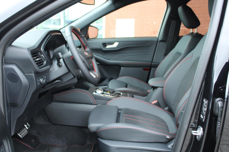 Ford Kuga 2.5 PHEV ST-Line X | Panoramadak + Technology Pack + Winter Pack + Wegklapbare trekhaak + 19 inch lichtmetalen velgen | Agate black | 2.100 kg trekgewicht | Prijs incl. 4.000 EU Ford voordeel