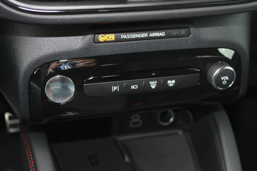 Ford Kuga 2.5 PHEV ST-Line X | Panoramadak + Technology Pack + Winter Pack + Wegklapbare trekhaak + 19 inch lichtmetalen velgen | Agate black | 2.100 kg trekgewicht | Prijs incl. 4.000 EU Ford voordeel