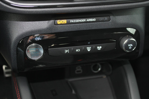 Ford Kuga 2.5 PHEV ST-Line X | Panoramadak + Technology Pack + Winter Pack + Wegklapbare trekhaak + 19 inch lichtmetalen velgen | Agate black | 2.100 kg trekgewicht | Prijs incl. 4.000 EU Ford voordeel