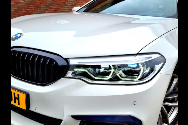 BMW 5 Serie 530e xDrive M-sport, Massage, ACC, HUD, Camera, Stuurverwarming
