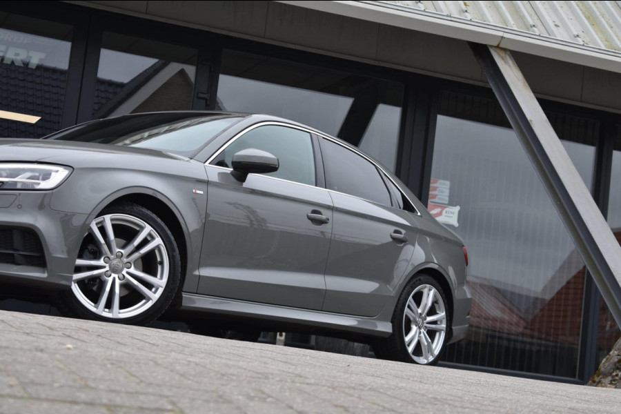 Audi A3 Limousine 30 TFSI Sport S Line | LED | NAP | DEALER ONDERHOUDEN | DAB | NAVIGATIE | CLIMATE CONTROLE