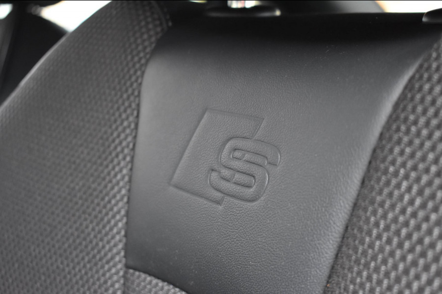 Audi A3 Limousine 30 TFSI Sport S Line | LED | NAP | DEALER ONDERHOUDEN | DAB | NAVIGATIE | CLIMATE CONTROLE