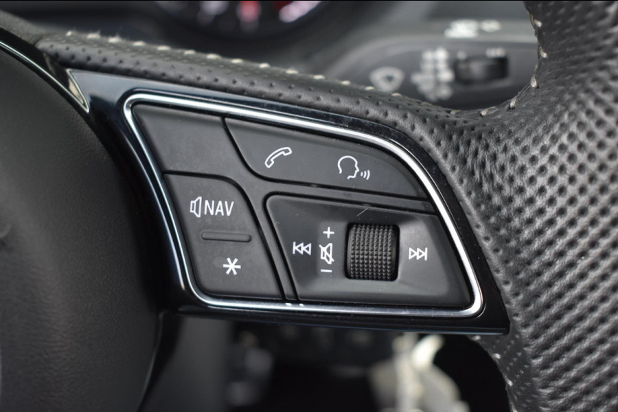 Audi A3 Limousine 30 TFSI Sport S Line | LED | NAP | DEALER ONDERHOUDEN | DAB | NAVIGATIE | CLIMATE CONTROLE