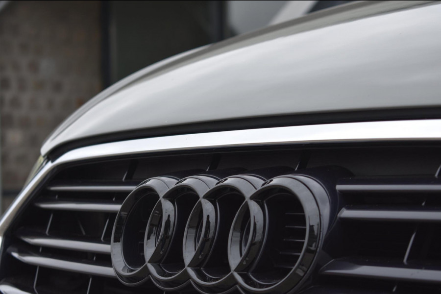 Audi A3 Limousine 30 TFSI Sport S Line | LED | NAP | DEALER ONDERHOUDEN | DAB | NAVIGATIE | CLIMATE CONTROLE