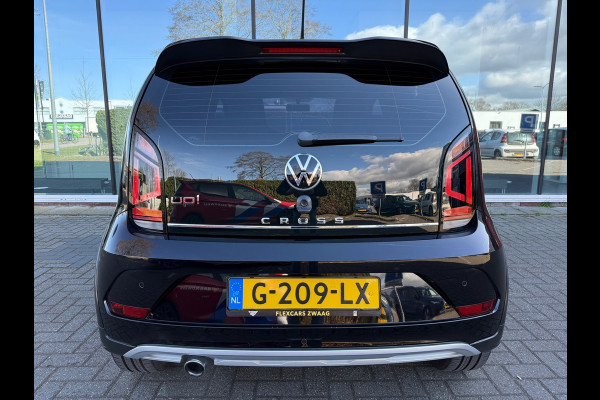 Volkswagen up! 1.0 BMT cross up! - Parkeerhulp - Airco - Cruise - Bluetooth