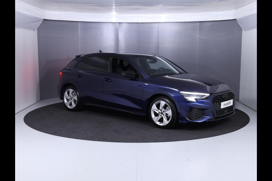 Audi A3 Sportback 30 TFSI S edition 110 pk S-tronic |Private lease vanaf € 649,- pm |  Verlengde garantie | Navigatie | Parkeersensoren achter | LED koplampen | S-Line |