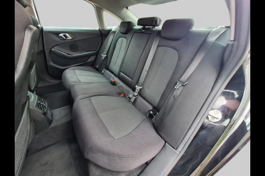 BMW 2 Serie Gran Coupé 218i Executive Edition | automaat |