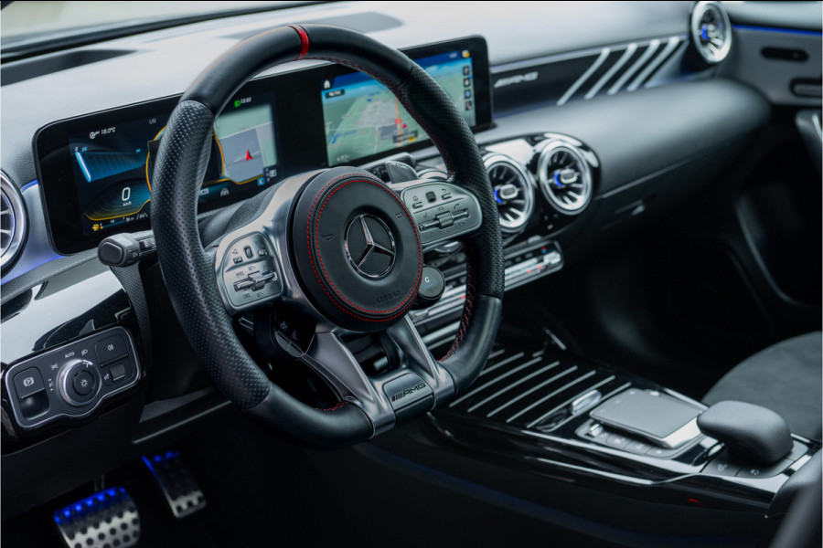 Mercedes-Benz A-Klasse AMG 35 4MATIC -Aerodynamica-PANO-Burmester
