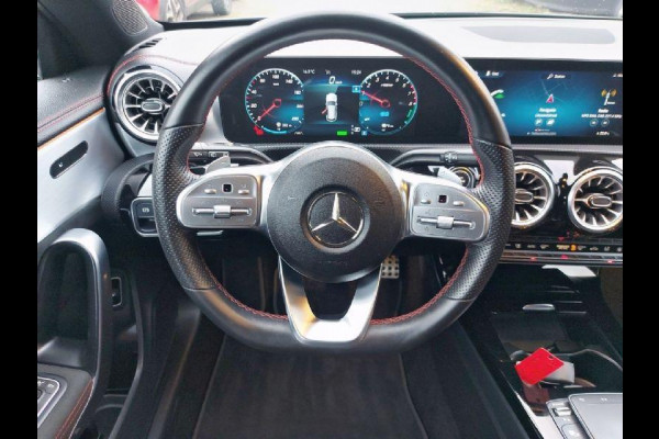 Mercedes-Benz CLA-Klasse Shooting Brake 250 e AMG Line Automaat, airco,cruise,elec trekh,stoelverw,navigatie/camera,parkeersensor