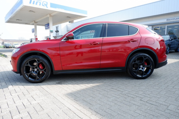 Alfa Romeo Stelvio 2.0 T AWD F.E. 280 PK Q4 Rijklaarprijs incl. 12 mnd. garantie