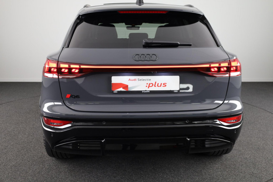 Audi Q6 e-tron First Edition 100 kWh 388 pk | Private lease vanaf € 1749,- pm | Verlengde garantie | Navigatie | Panoramadak | Luchtvering | Bang & Olufsen Audio | 21" Lichtmetalen velgen |