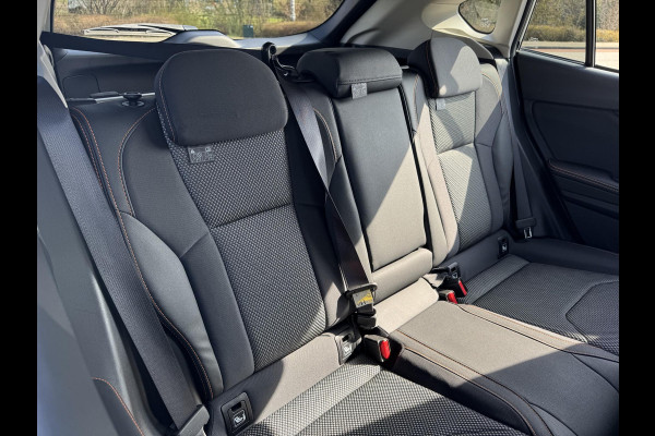 Subaru XV 1.6i Comfort 114pk Automaat | Trekhaak | Navigatie | Achteruitrijcamera | Adaptieve Cruise control