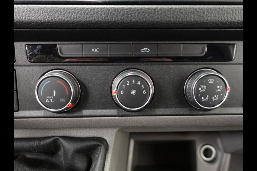Volkswagen Crafter 35 2.0 TDI 140PK L3H3 (L2H2) Highline Airco Navi Cruise Control PDC VA+ Camera ERGO-Comfortstoel Trekhaak 3000kg
