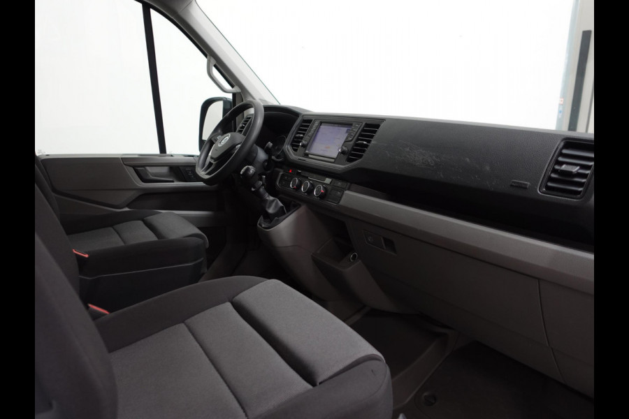Volkswagen Crafter 35 2.0 TDI 140PK L3H3 (L2H2) Highline Airco Navi Cruise Control PDC VA+ Camera ERGO-Comfortstoel Trekhaak 3000kg