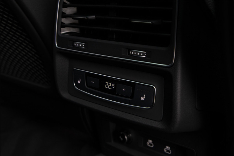 Audi Q7 60 TFSI e quattro Competition Facelift , Laser Light, Pano, RS-Stoelen, Aero-Pack, Adaptive Cruise, 490 pk 2025