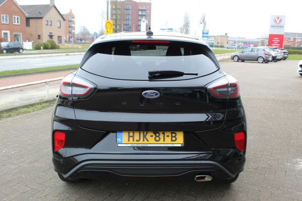 Ford Puma 1.0-125pk EcoBoost Hybrid ST-Line. April 2024 ! Slechts 8.400km ! Autm. airco, navigatie, telefoonvoorb., camera, pdc v+a, parkeerassistent, LED verl., metallic lak, LM wielen, stoel-, stuur- en voorraamverw., lane- en sideassist, adapt. cruise cntrl etc