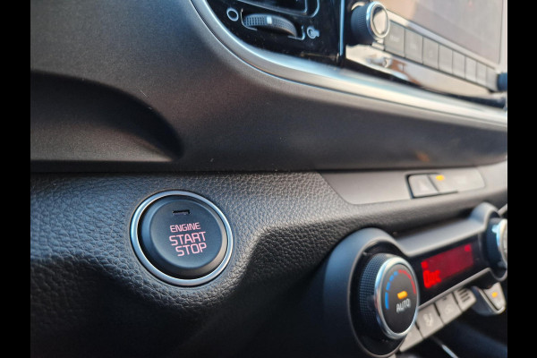Kia Stonic 1.0 T-GDi MHEV DynamicPlusLine Kia Stonic 1.0 T-GDI MHEV | Key-Less | Navi | Licht- en Regensensor | LED | DAB |