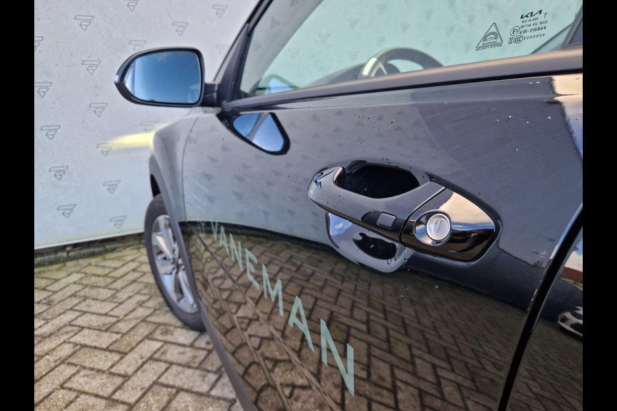 Kia Stonic 1.0 T-GDi MHEV DynamicPlusLine Kia Stonic 1.0 T-GDI MHEV | Key-Less | Navi | Licht- en Regensensor | LED | DAB |
