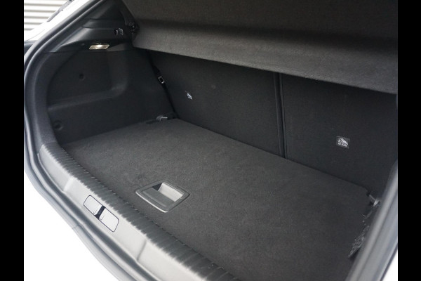 Opel Mokka 1.2 Turbo Ultimate | STOELMASSAGE | PARKEERSENSOREN MET CAMERA | 18" LICHTMETALEN VELGEN | 18.059 KM