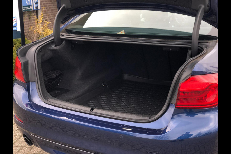 BMW 5 Serie 520i Corporate Lease High Executive | Leder, El. Stoel, Navi, Stoelverw., Climate, Cruise, DAB| NAP |