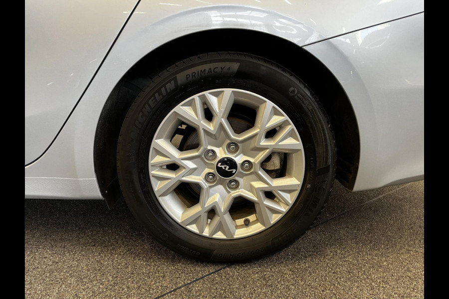 Kia Ceed Sportswagon 1.0 T-GDi 120PK ComfortLine Climate Control Navigatie Carplay/Android Auto Achteruitrijcamera Cruise Control Lane Assist LM Velgen Verwarmde voorstoelen