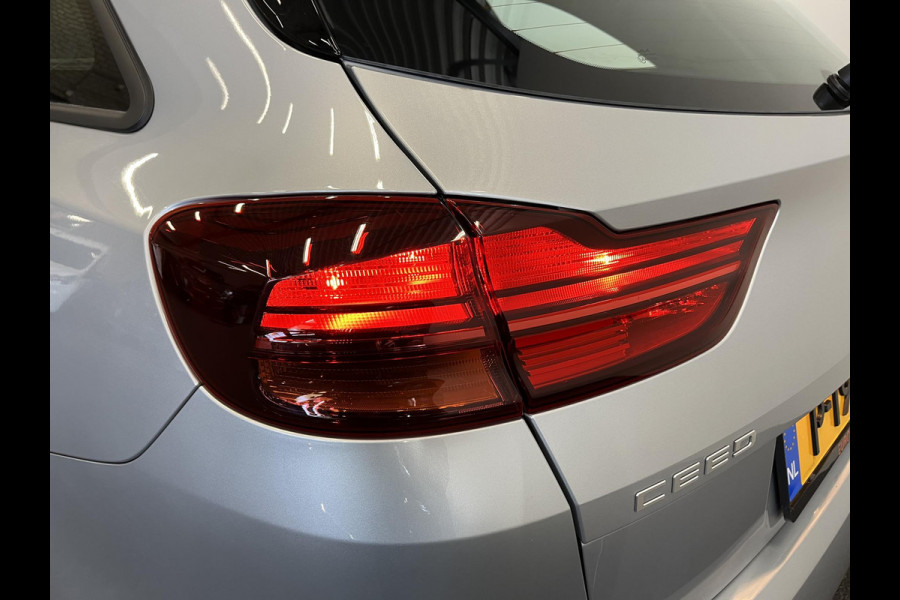 Kia Ceed Sportswagon 1.0 T-GDi 120PK ComfortLine Climate Control Navigatie Carplay/Android Auto Achteruitrijcamera Cruise Control Lane Assist LM Velgen Verwarmde voorstoelen