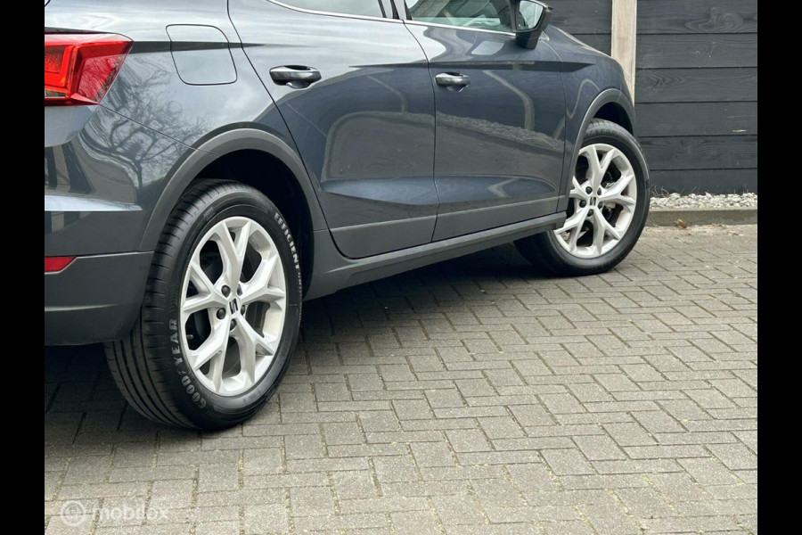 Seat Arona 1.0 TSI FR Business Connect 8.531 KM!!! / clima / navigatie / 17" LM als nieuw!!!