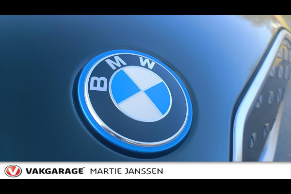 BMW iX1 XDrive30 67 kWh