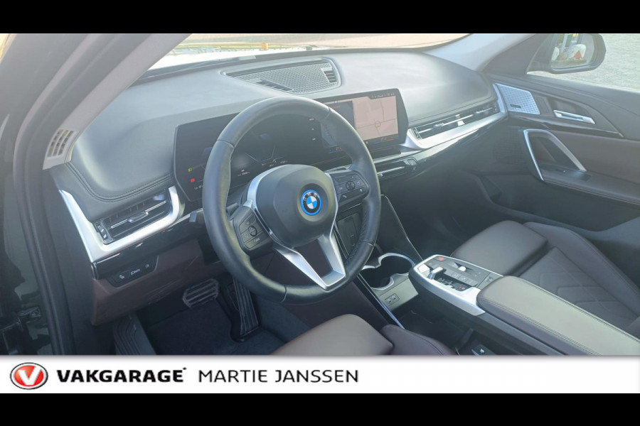BMW iX1 XDrive30 67 kWh