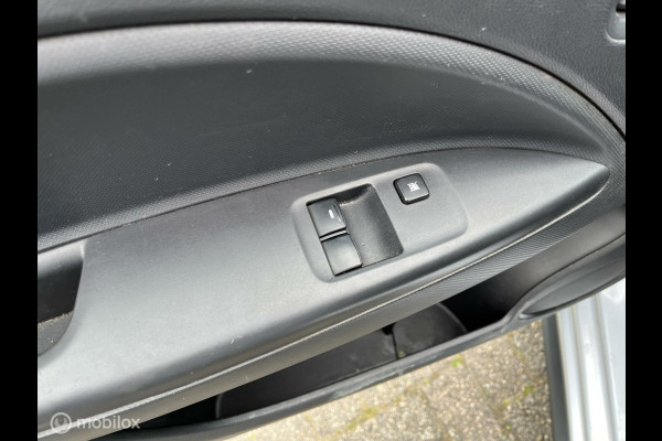 Mitsubishi Space Star 1.0 Cool+