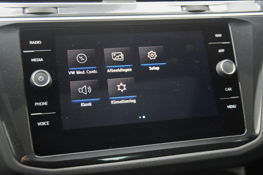 Volkswagen Tiguan 1.5 TSI ACT Comfortline Business PANORAMADAK/VERWARMDE&MASSAGE VOORSTOELEN