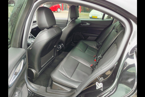 Alfa Romeo Giulia 2.0T B-Tech Super