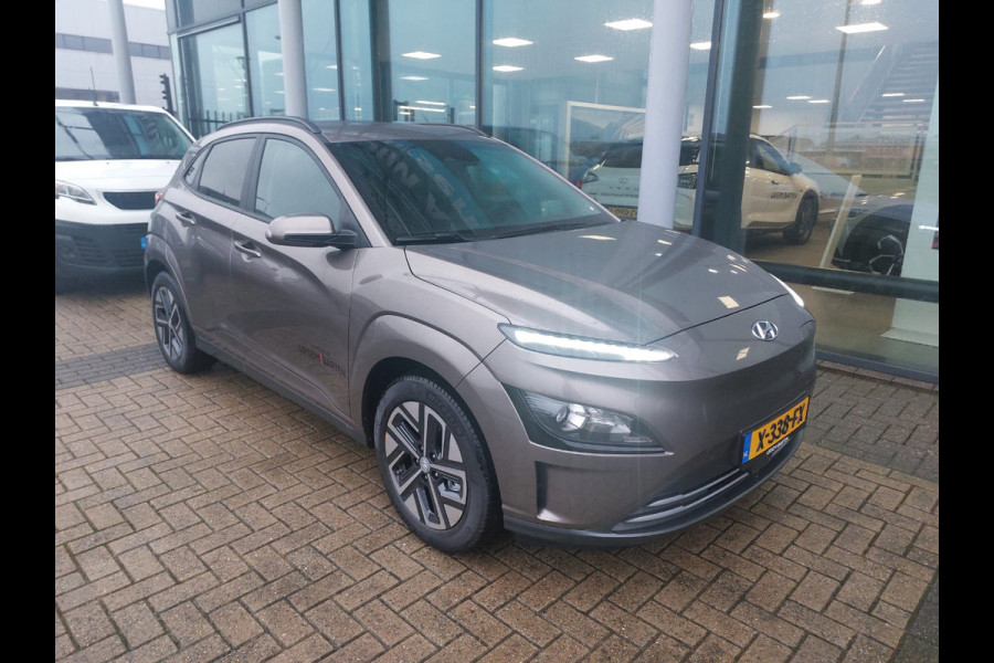 Hyundai Kona EV Fashion 64 kWh | Head Up Display | Navigatie | Achteruitrijcamera