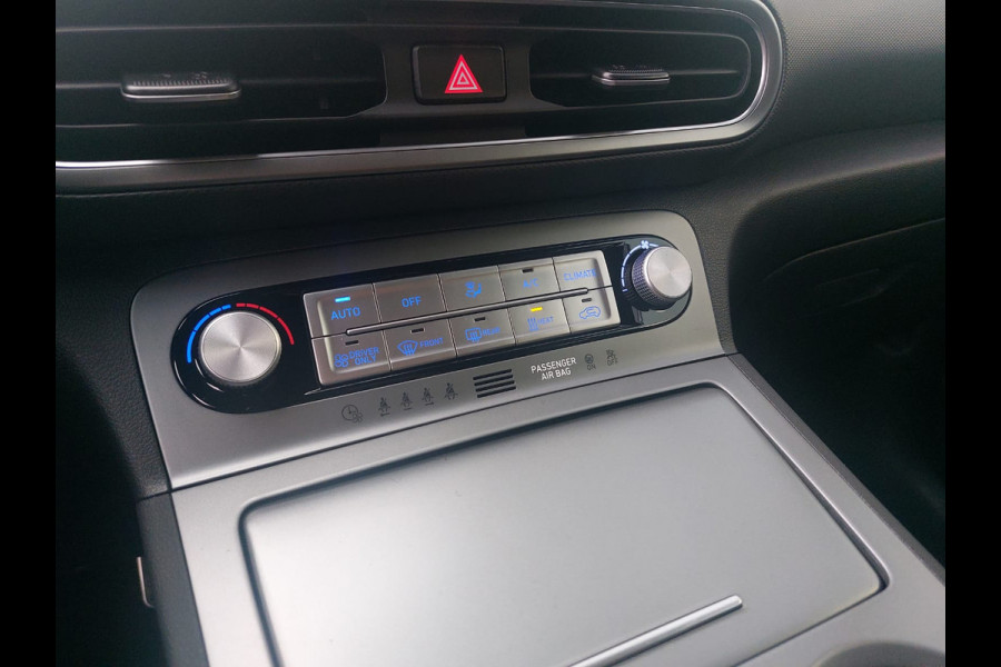 Hyundai Kona EV Fashion 64 kWh | Head Up Display | Navigatie | Achteruitrijcamera